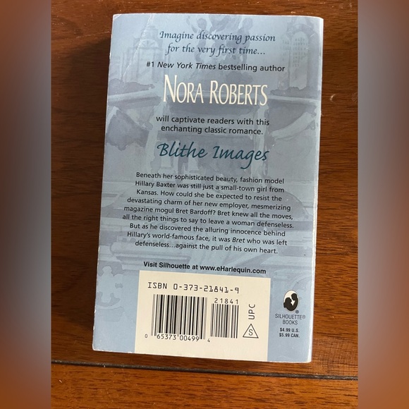 Blithe Images by Nora Roberts - Picture 2 of 3